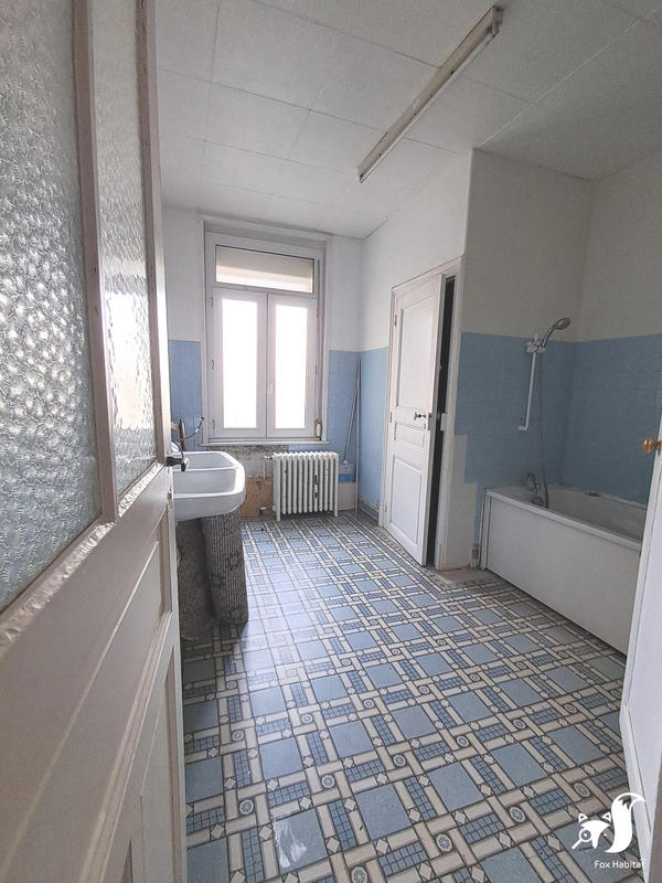 Maison - 175 m² - 9 pièces