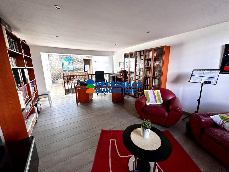 Maison - 193 m² - 5 pièces