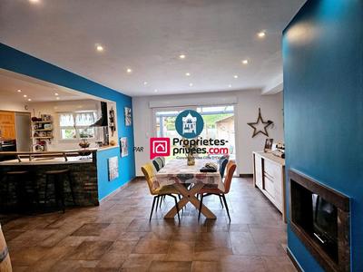 Maison - 152 m² - 5 pièces