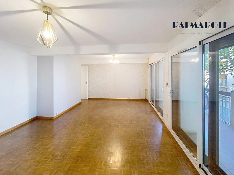 Appartement - 100 m² - 4 pièces