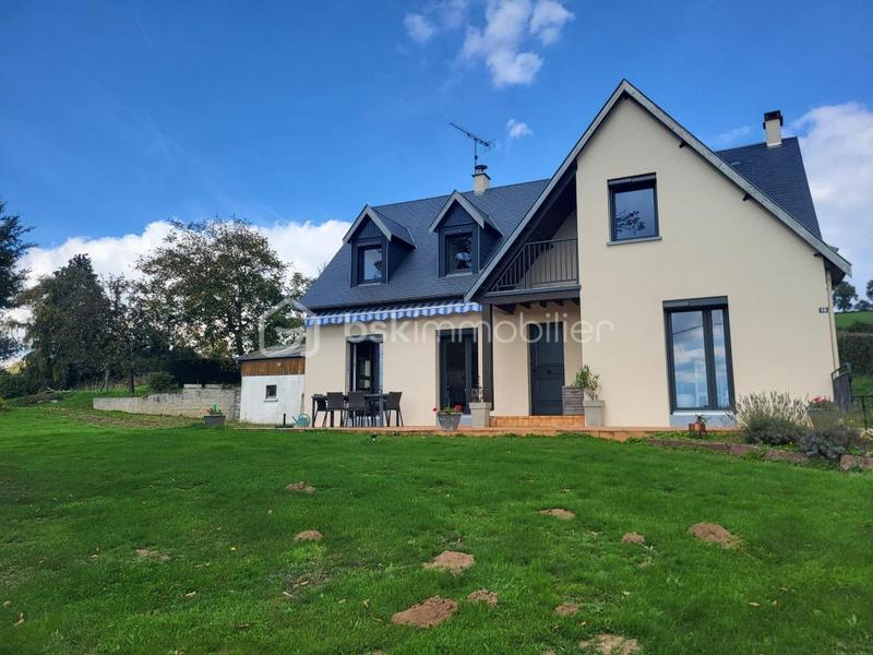 Maison - 138 m² - 6 pièces