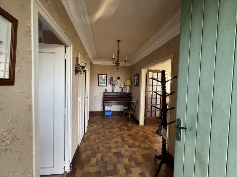 Maison ancienne - 174 m² - 6 pièces