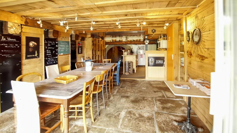 Maison - 362 m² - 12 pièces