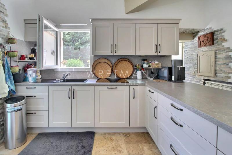 Villa - 146 m² - 5 pièces