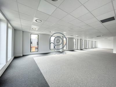 Bureau - 252 m²