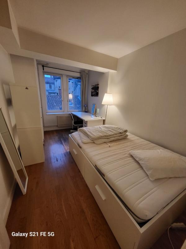 Appartement - 111 m² - 5 pièces