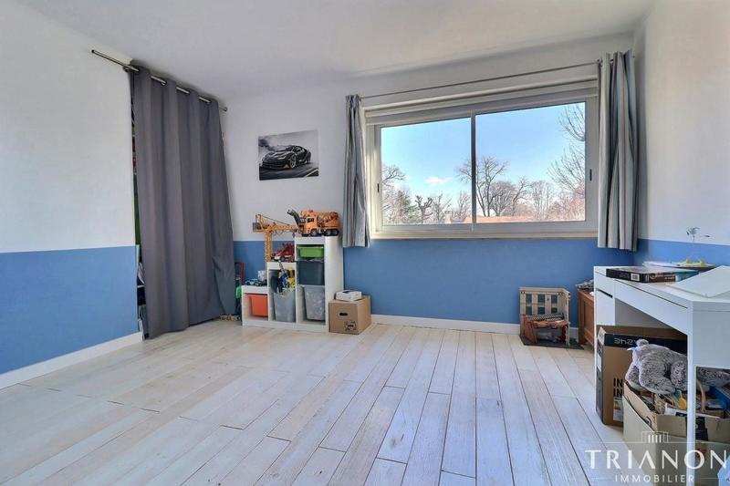 Appartement - 105 m² - 5 pièces