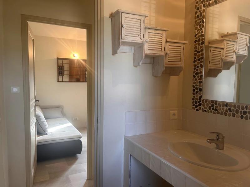 Maison - 180 m² - 6 pièces