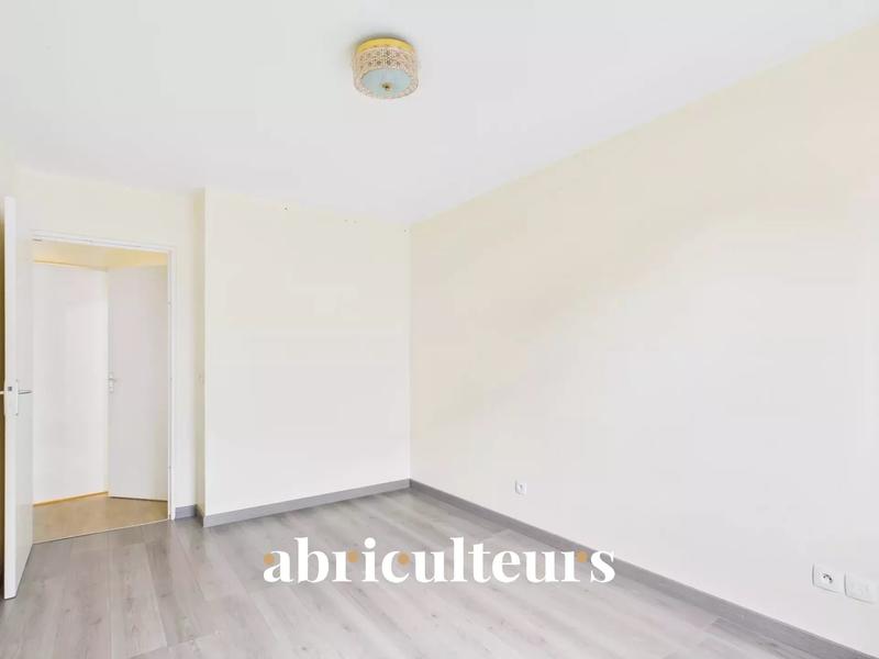 Appartement - 75 m² - 4 pièces