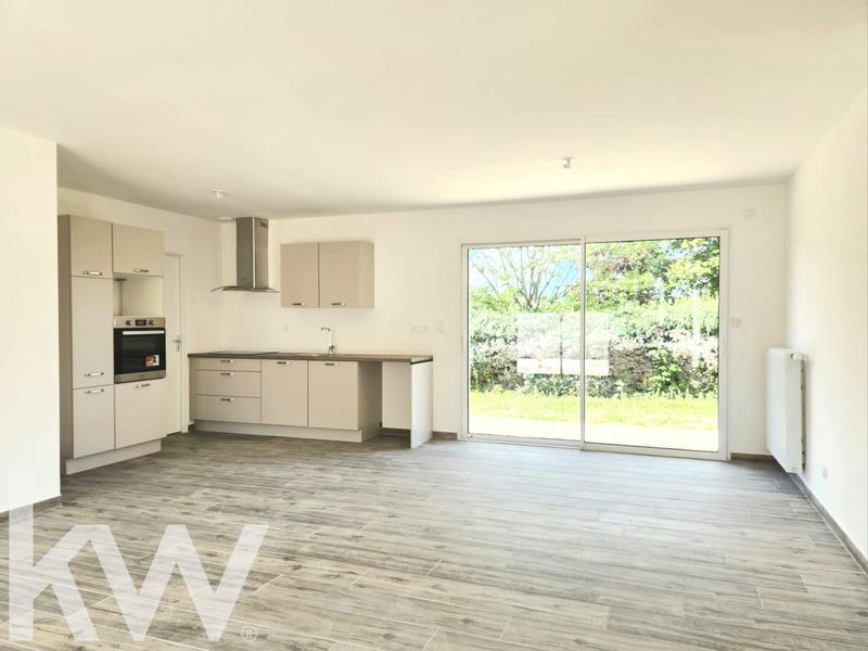 Maison - 96 m² - 4 pièces