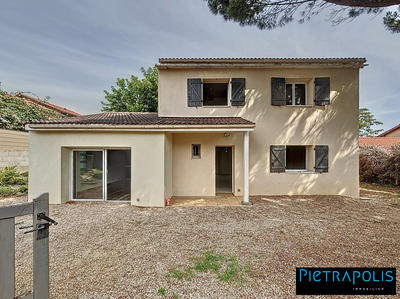 Maison - 135 m² - 6 pièces