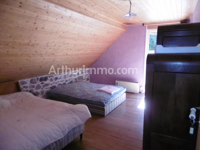 Maison - 260 m² - 10 pièces