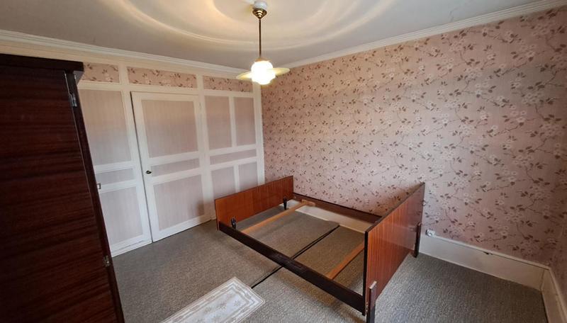 Maison - 254 m² - 8 pièces