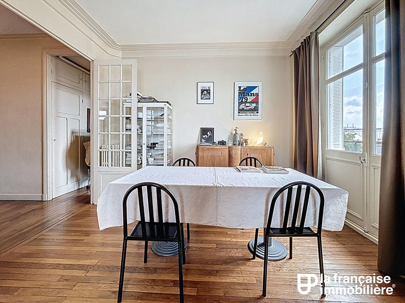 Appartement - 94 m² - 5 pièces