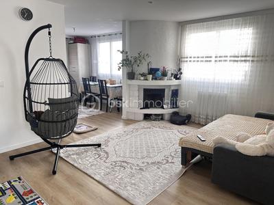 Immeuble - 217 m² - 11 pièces