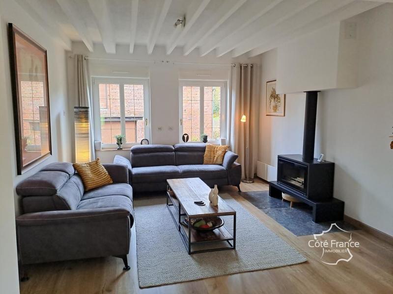 Maison - 150 m² - 7 pièces