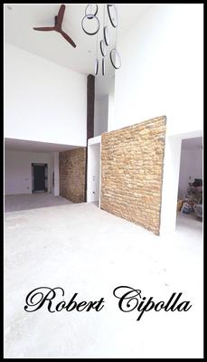 Maison - 165 m² - 6 pièces