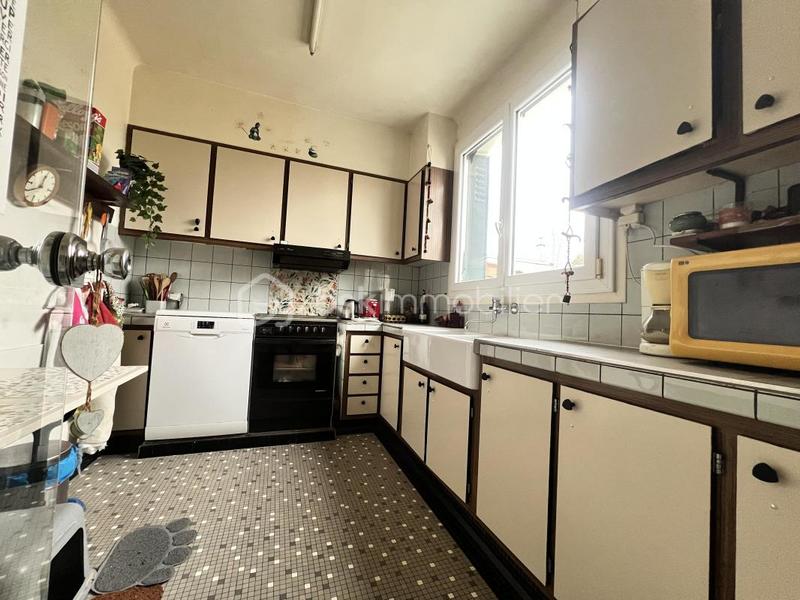 Maison - 141 m² - 7 pièces