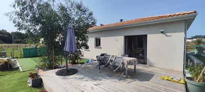 Maison - 94 m² - 4 pièces