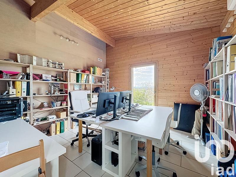 Maison - 190 m² - 6 pièces