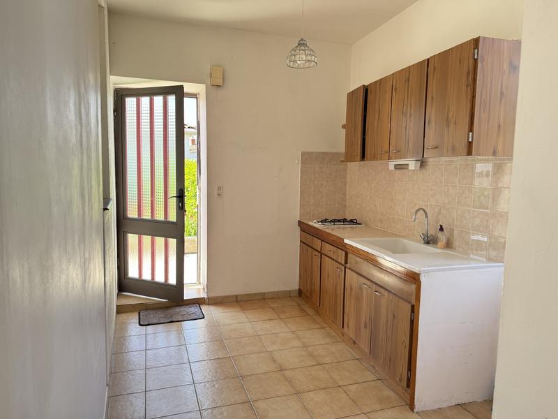 Maison - 184 m² - 9 pièces