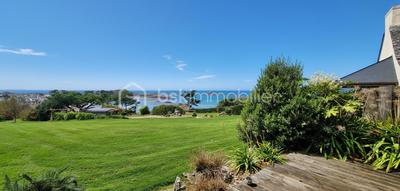 Propriété - 140 m² - 7 pièces