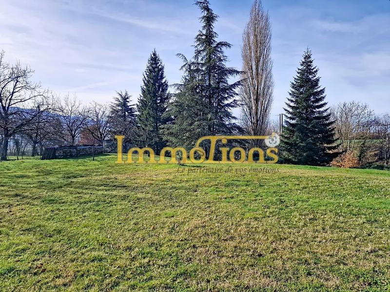 Propriété - 268 m² - 7 pièces