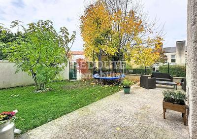 Maison - 122 m² - 5 pièces