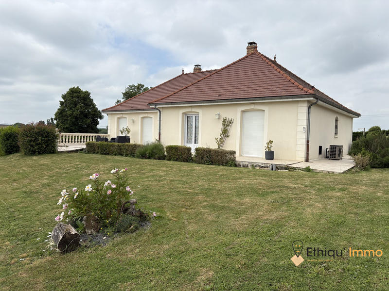 Maison contemporaine - 133 m² - 6 pièces