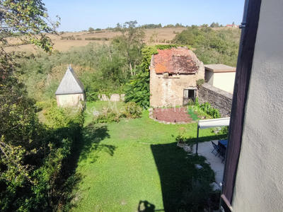 Maison - 300 m² - 10 pièces