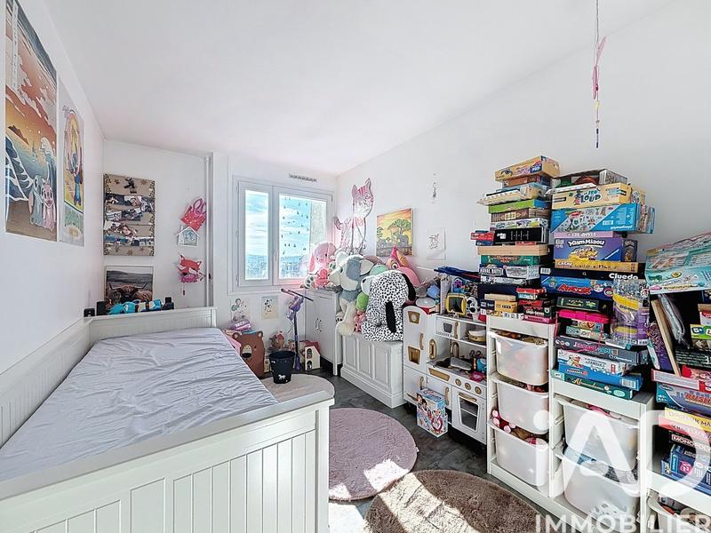 Appartement - 90 m² - 4 pièces