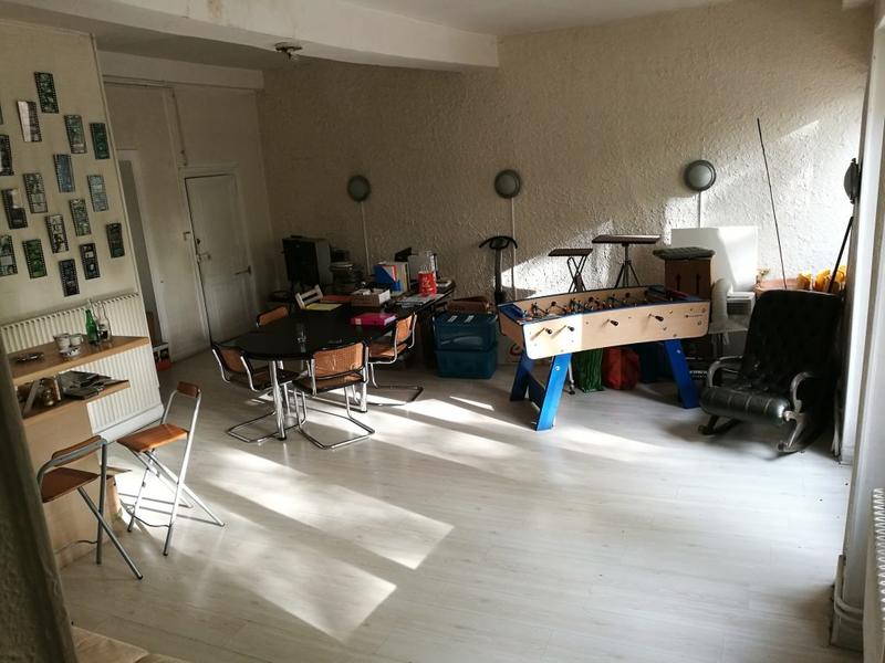 Bureau - 150 m² - 6 pièces