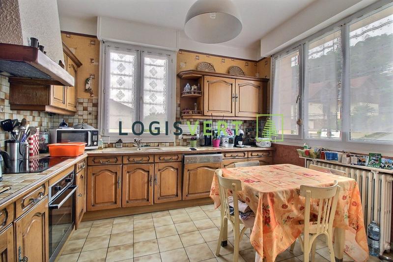 Maison - 159 m² - 7 pièces