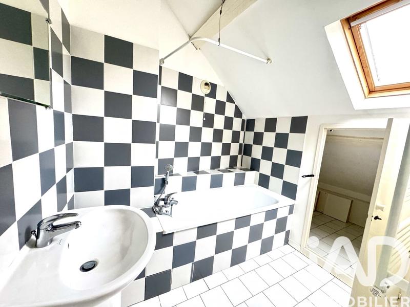 Appartement - 70 m² - 4 pièces