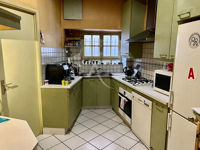 Appartement - 183 m² - 7 pièces