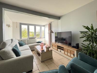 Maison - 153 m² - 4 pièces