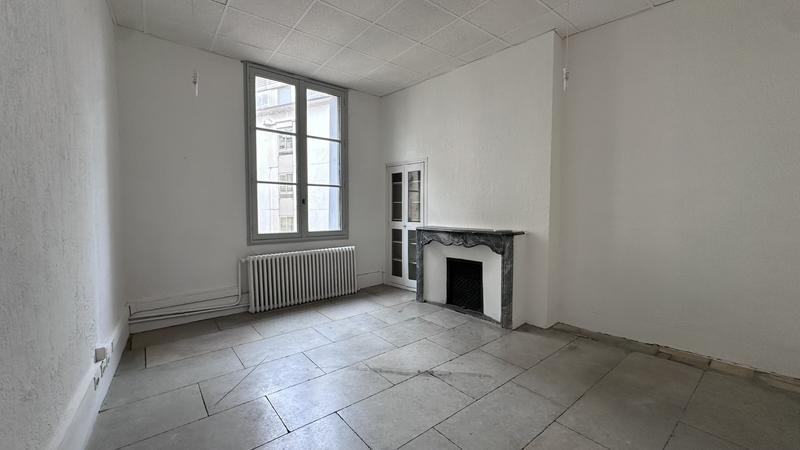 Bureau - 207 m² - 7 pièces