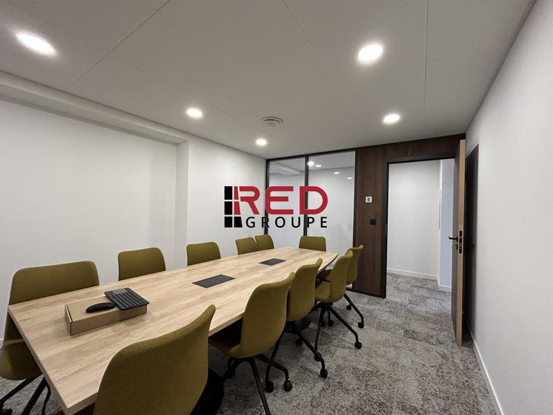 Bureau - 128 m²