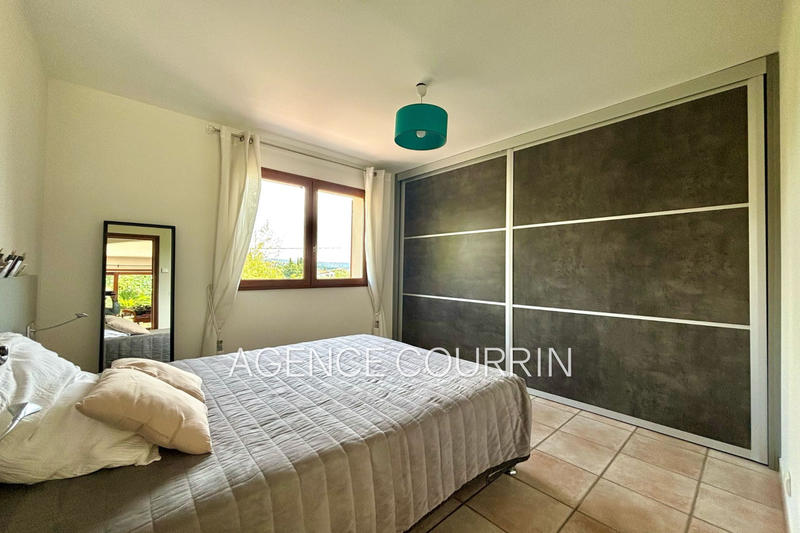 Maison - 138 m² - 5 pièces