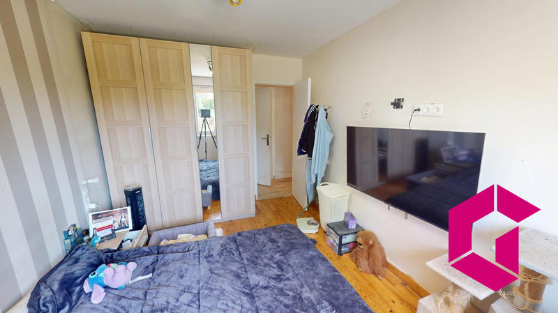 Maison - 102 m² - 5 pièces