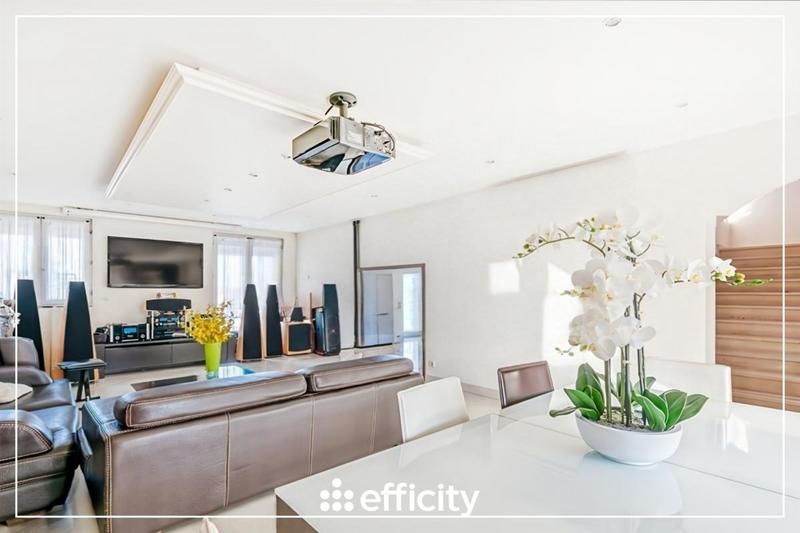 Pavillon - 223 m² - 12 pièces