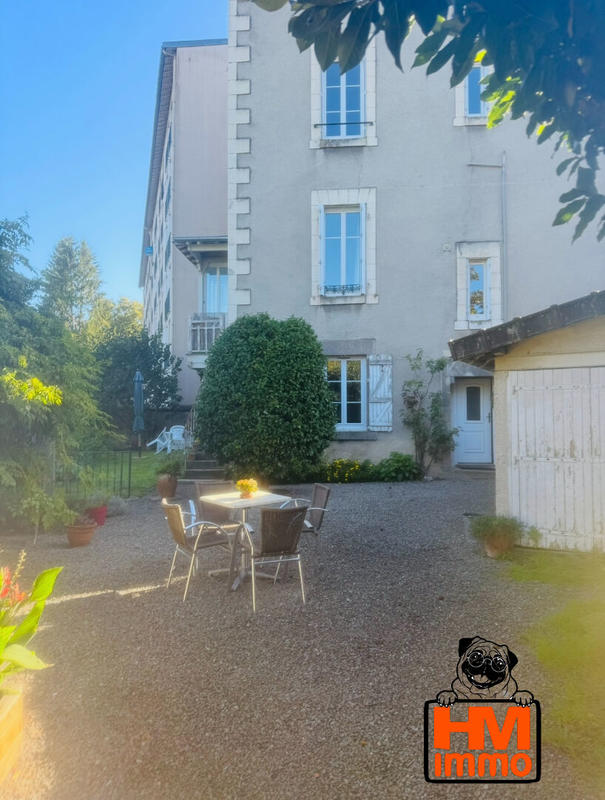 Immeuble - 395 m² - 9 pièces