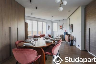 Appartement - 85 m² - 3 pièces