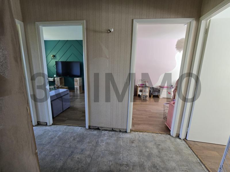 Maison - 98 m² - 4 pièces