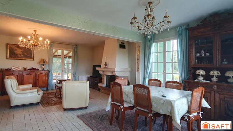 Maison - 168 m² - 7 pièces