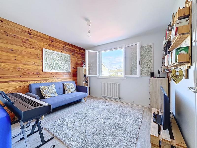 Maison - 103 m² - 5 pièces