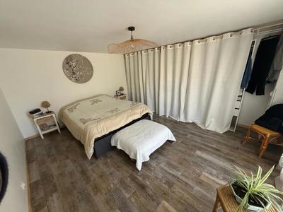 Maison - 360 m² - 12 pièces