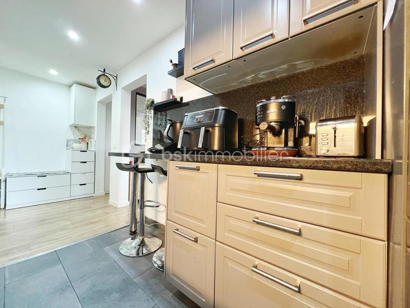 Appartement - 82 m² - 4 pièces