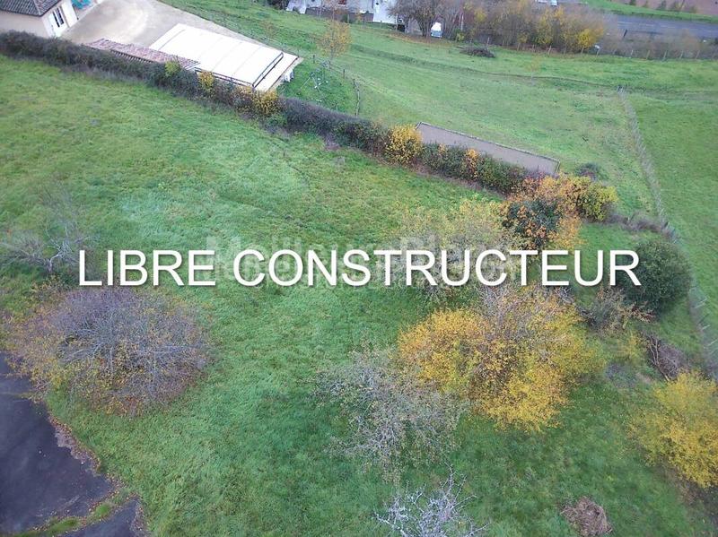 Terrain constructible - 988 m²