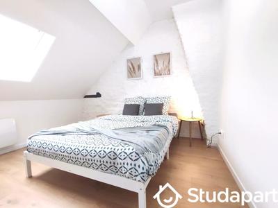 Chambre - 9 m² - 1 pièce